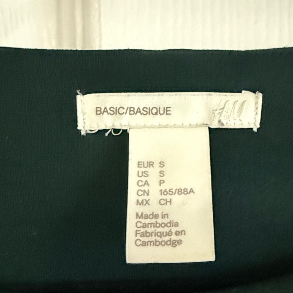 H&M Dark Green Long Sleeve Dress - Picture 2 of 4